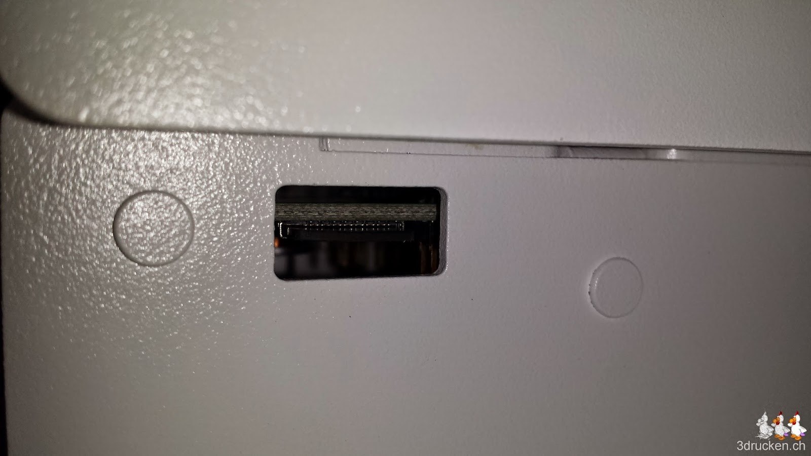 Foto des Micro SD-Slots am Printrbot Simple Metal in der Detailansicht