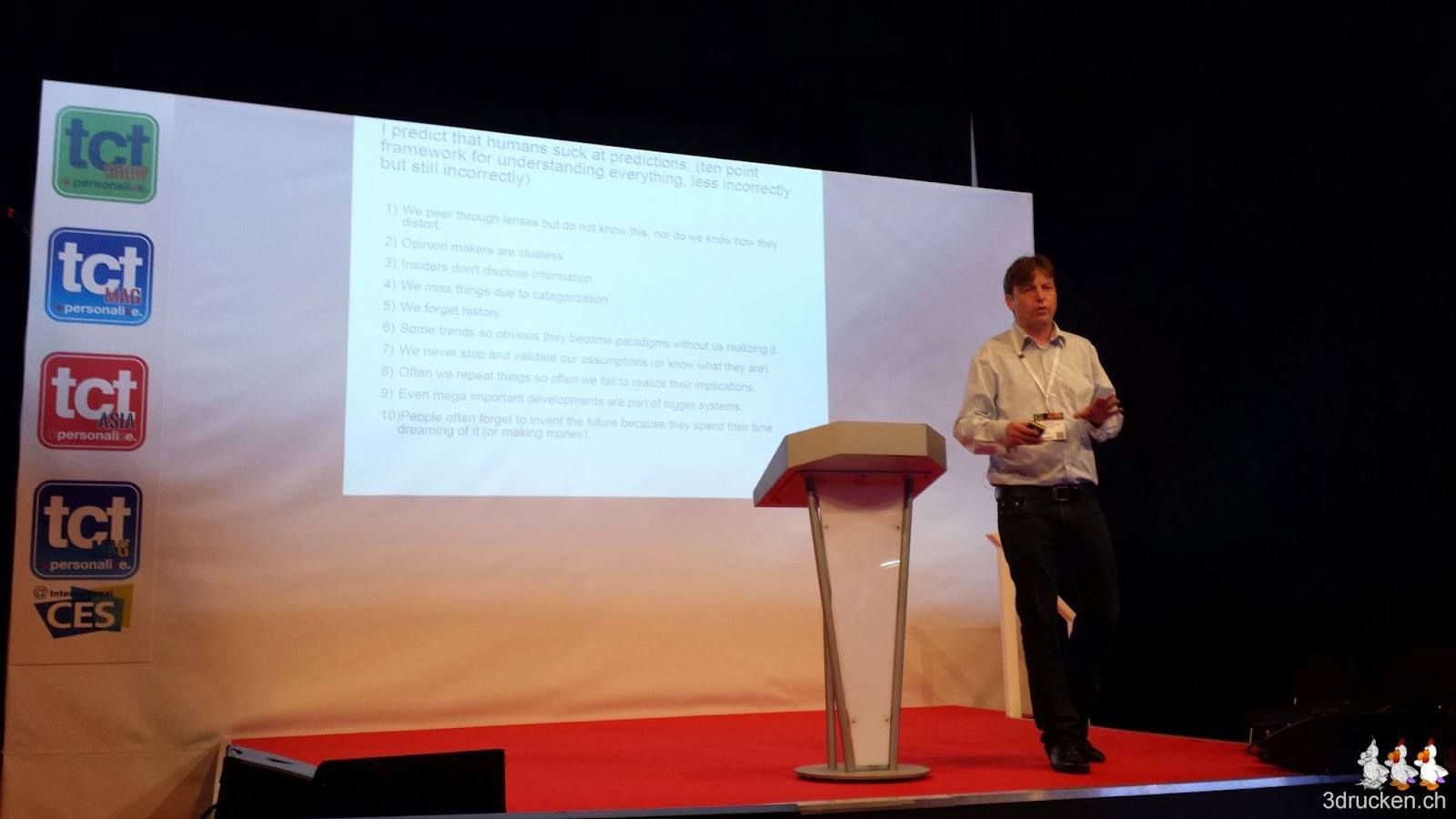 Foto von Joris Peels bei seinem Referat an der TCT Show 2014 in Birmingham