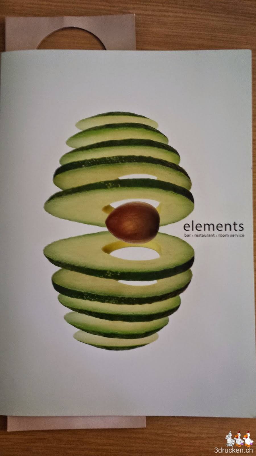 Foto der Speisekarte unseres Hotels mit dem Bild einer geslicter Avocado vorn drauf