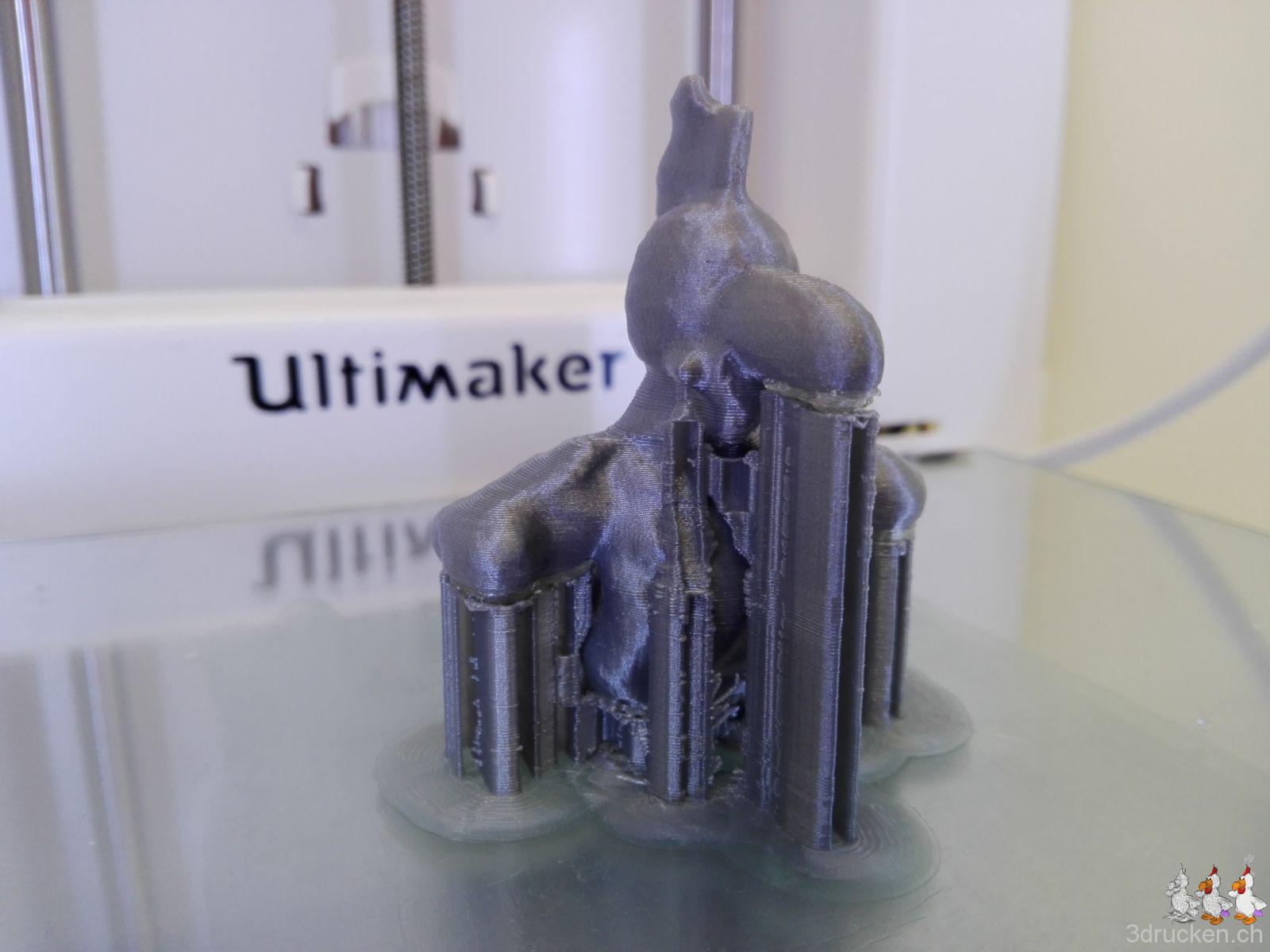 Fertig gedrucktes Modell des Güggels