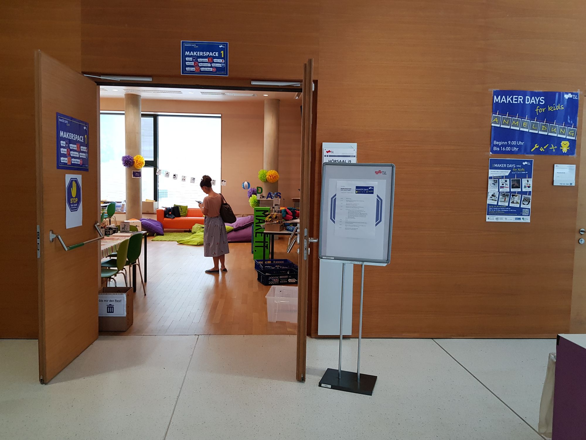 Der Eingang zum Makerspace 1