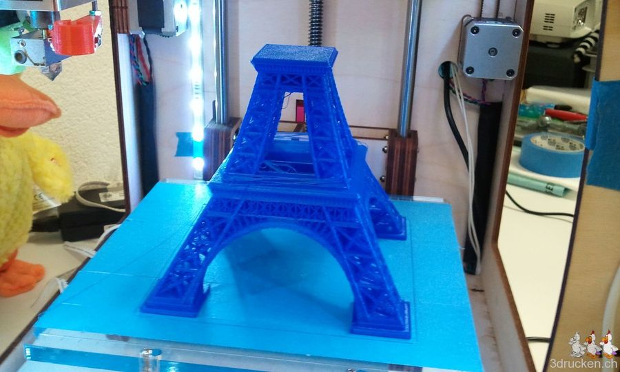 Eiffelturm in zwei Stufen - Unterstufe