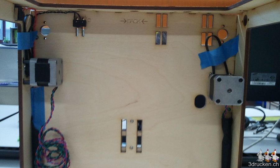 Achsen-Motoren montiert