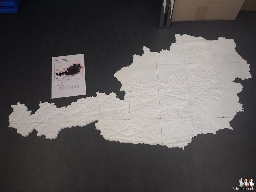 Grosses Relief von Österreich in 30 Teilen