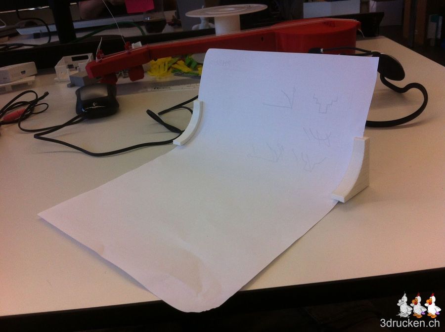 Halter für Fotowand