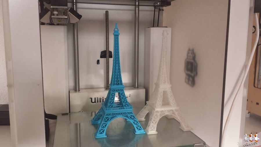 Der erste Eiffelturm am Ultimaker 2