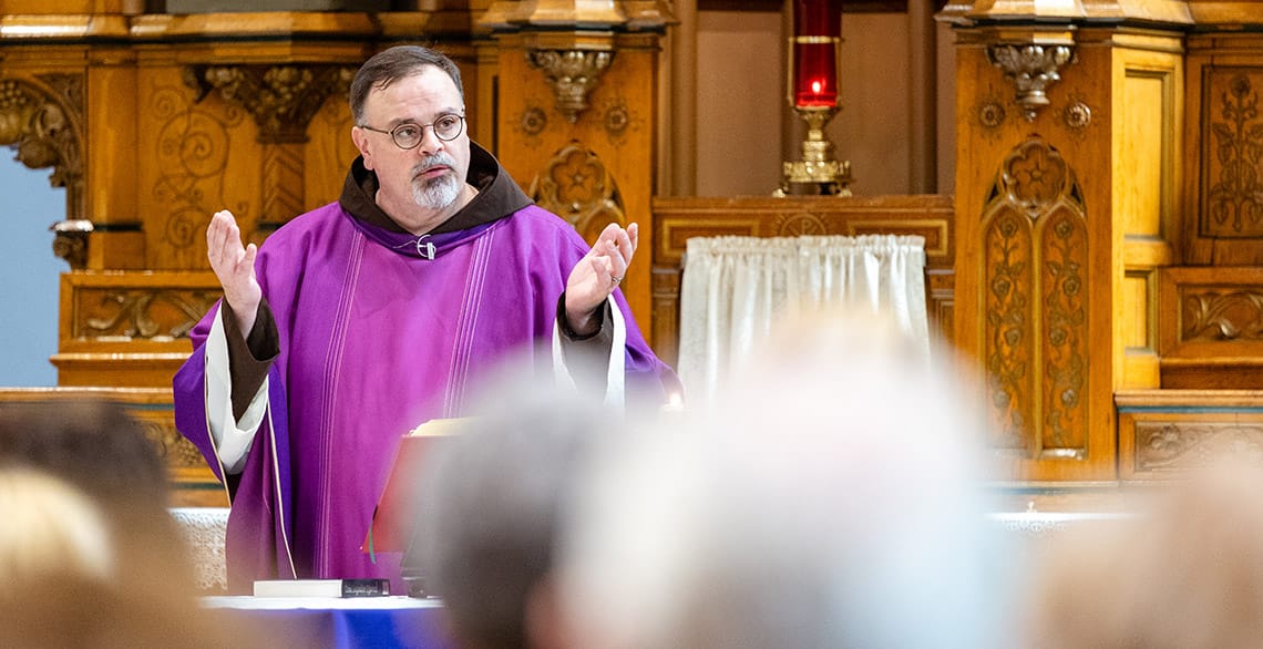 Br. Steve, wearing purple vestments, celebrates Mass at St. Bonaventure Chapel as part of the Lenten Series.