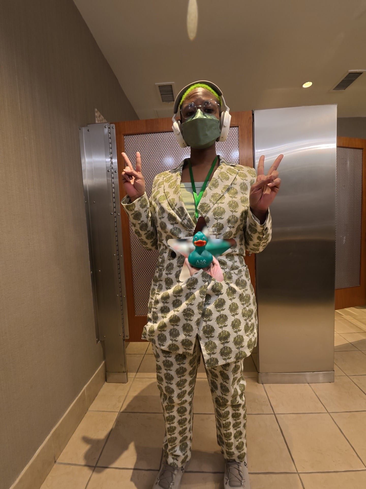 How to Green Out // The Internet’s Husband