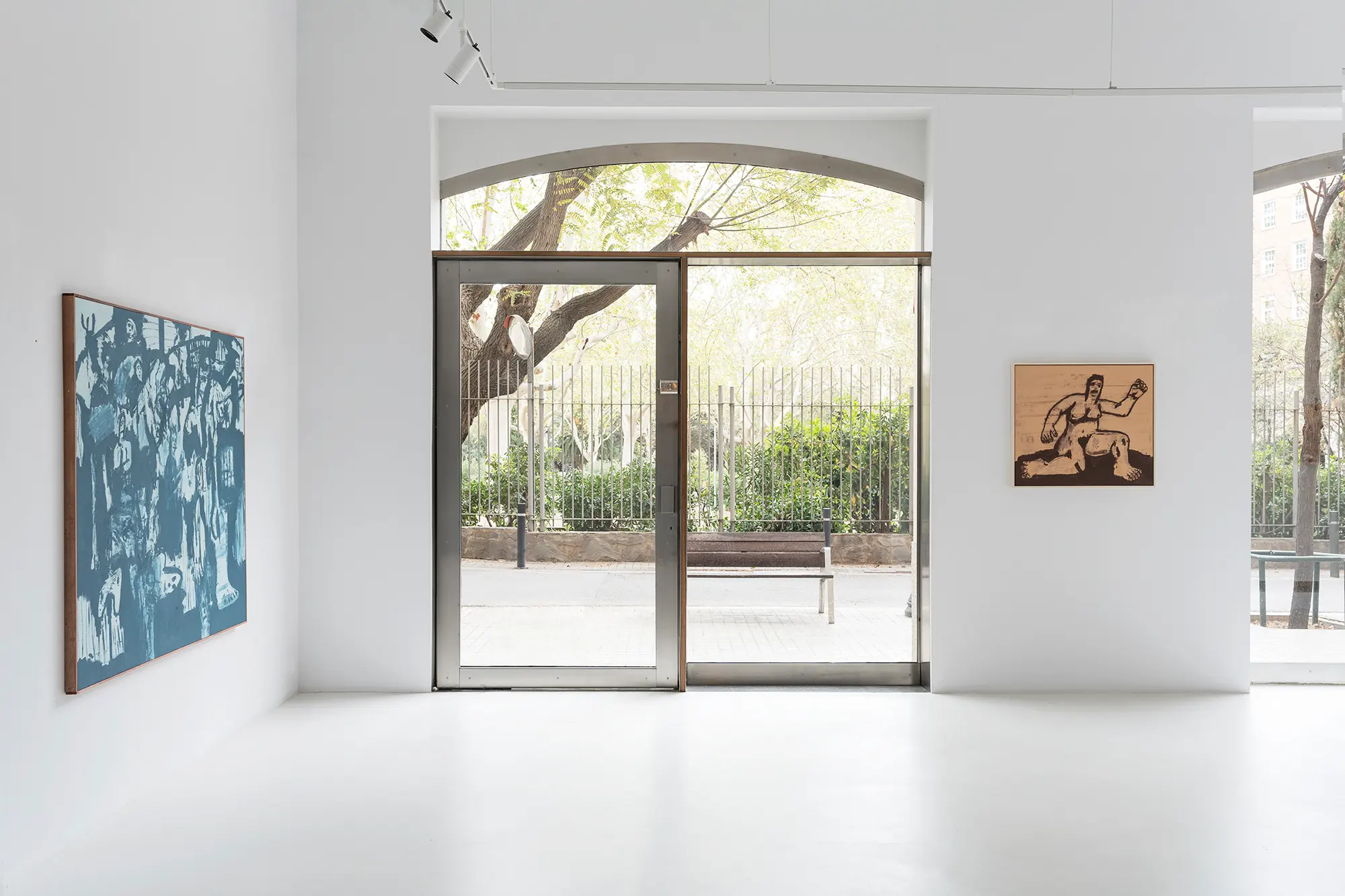 alzueta gallery, a melody of Madness, exhibition view, artworks by kottie paloma