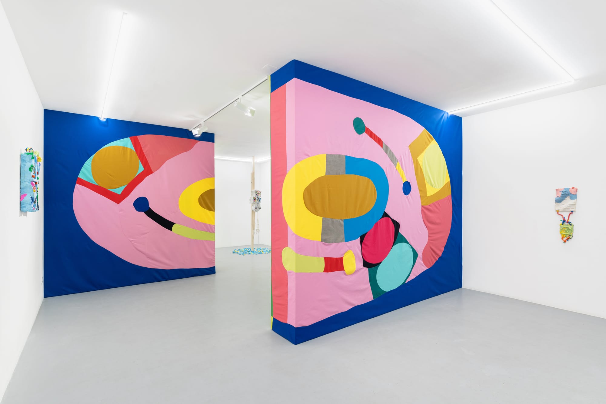 balcony gallery, lisboa