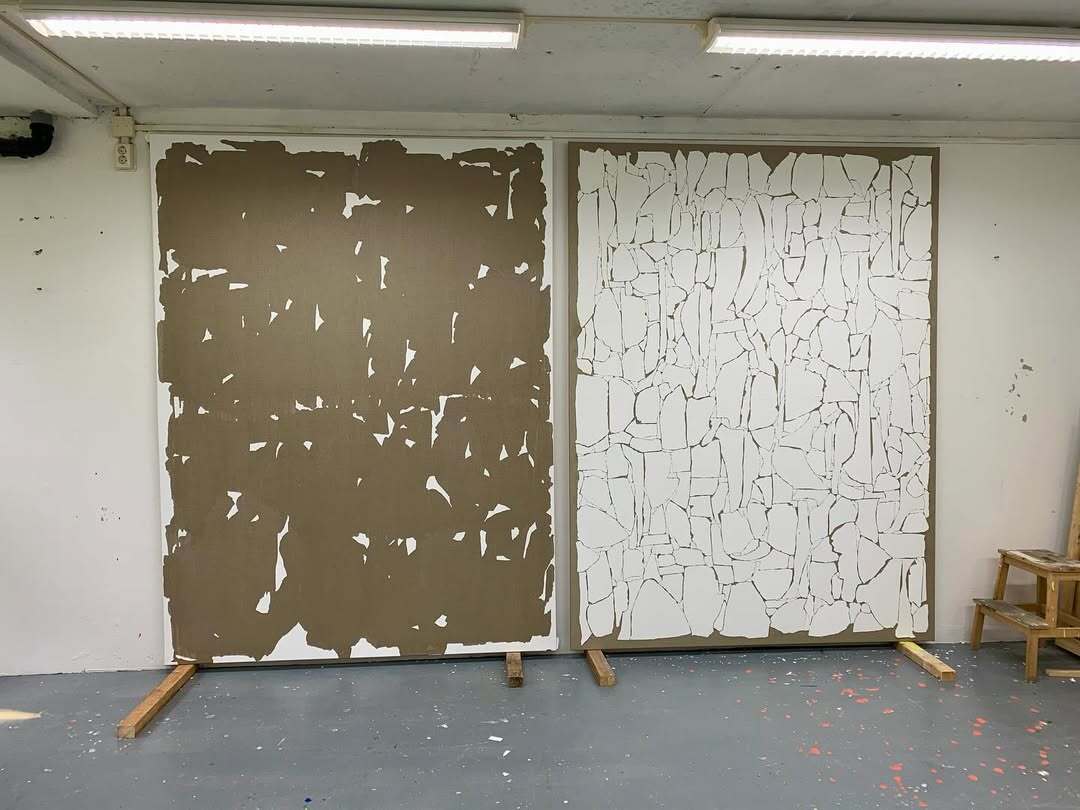 Inside Kirsten Hutsch’s studio – a glimpse into the creative space where ceilings meet imagination.