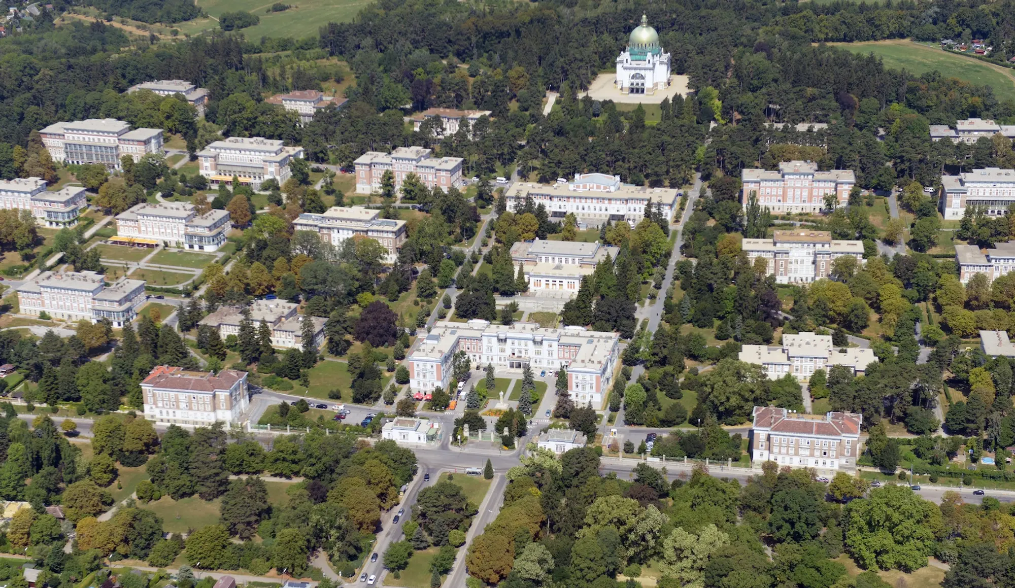 Aerial view of Otto Wagner Areal, Baumgartnerhöhe Vienna, venue of Parallel Vienna art fair 2025, photo by Christian Fürthner