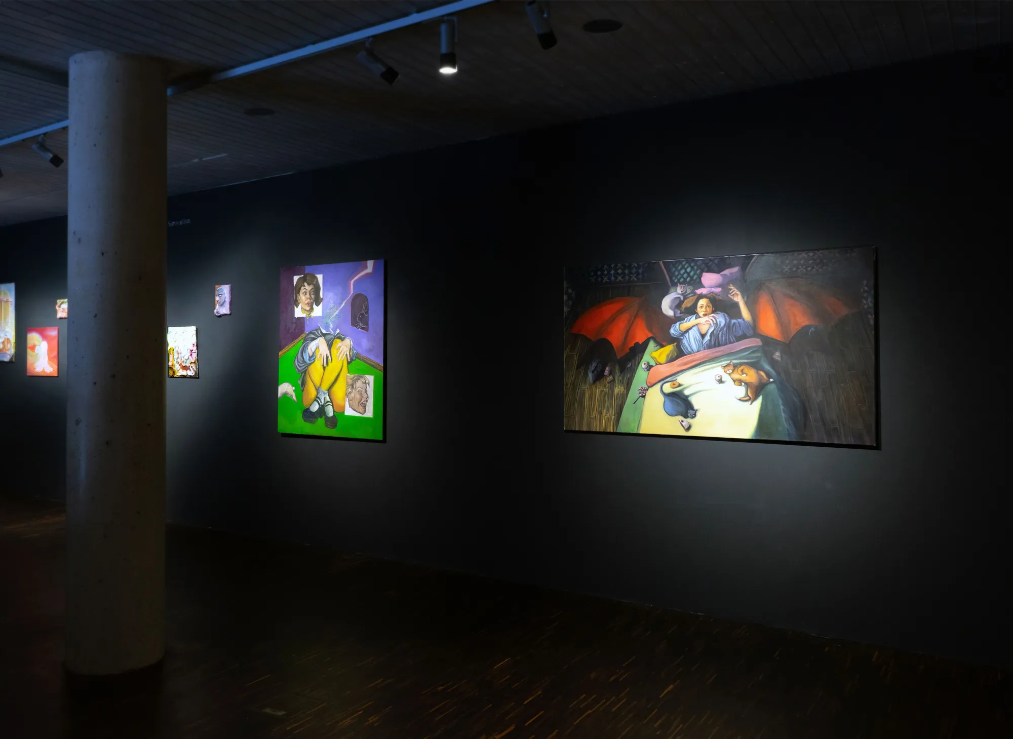 Eliane Diur, oil on canvas object painting, façade with curtain roof, Leipzig emerging artist, German figurative painting