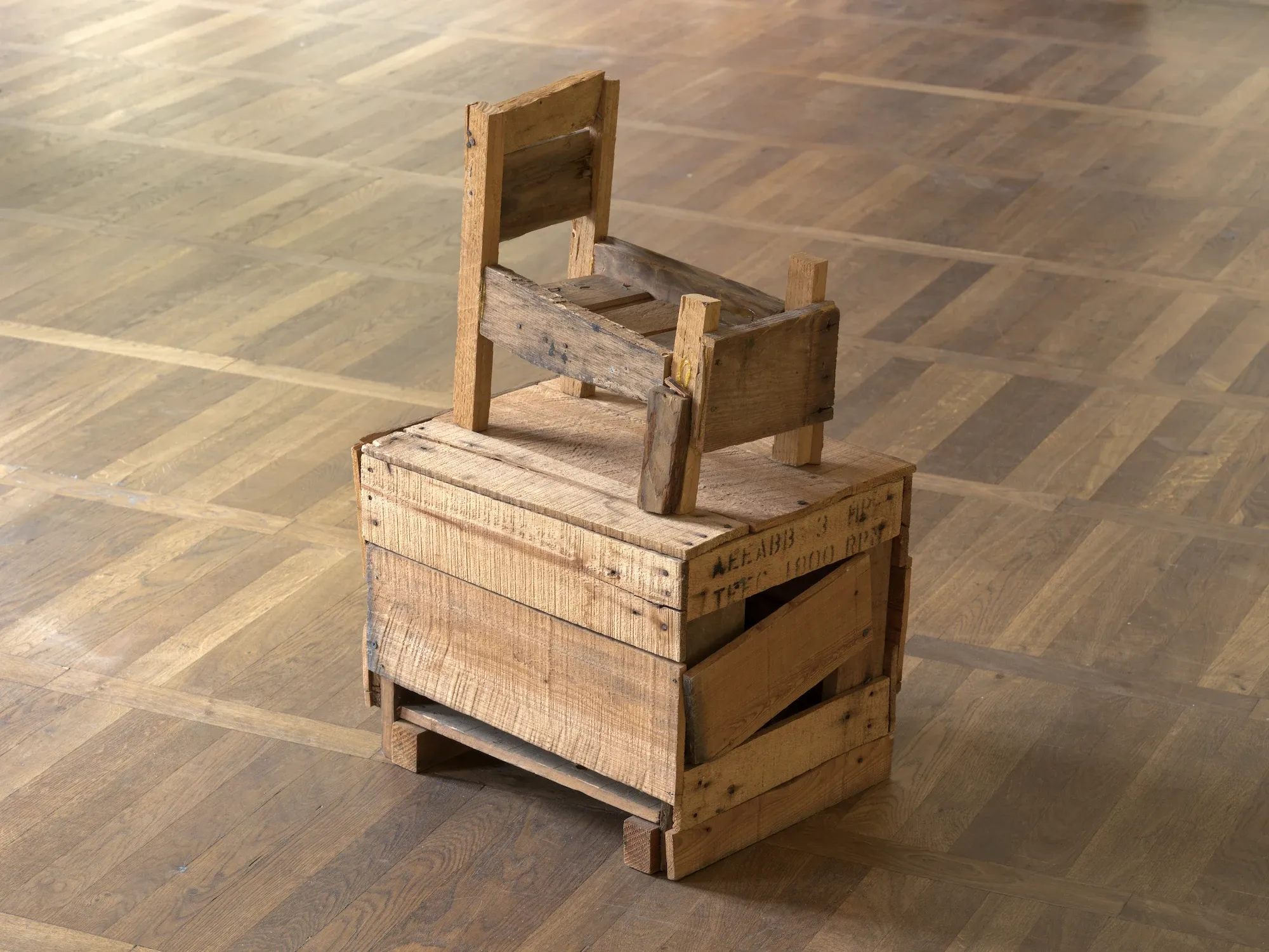 Beverly Buchanan,&nbsp;Bed and Box, 1990, Installation view&nbsp;Beverly Buchanan. Weathering&nbsp;with Ima-Abasi Oko