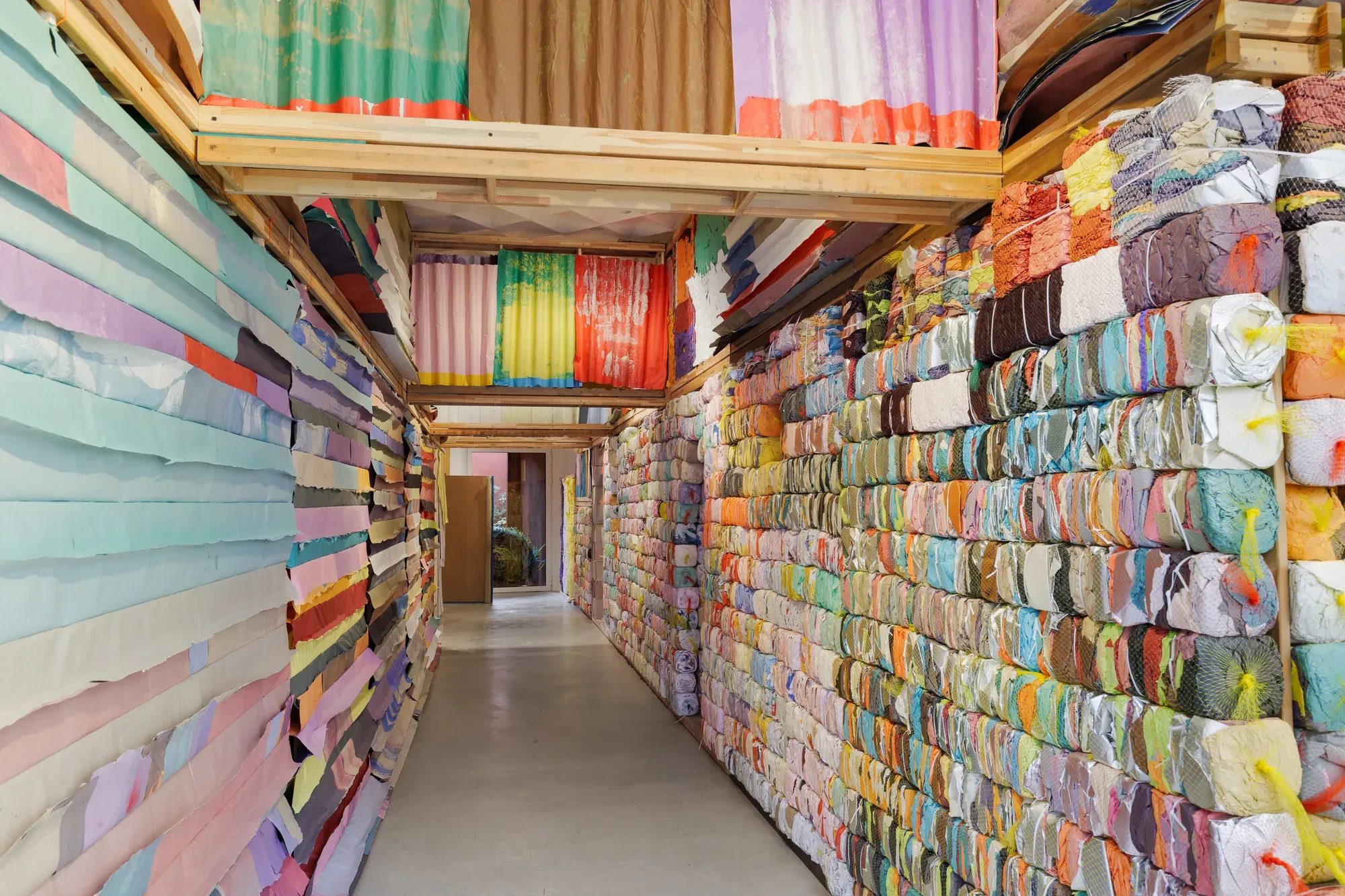 z33, exhibition view, Michael butler's paper corridor 
