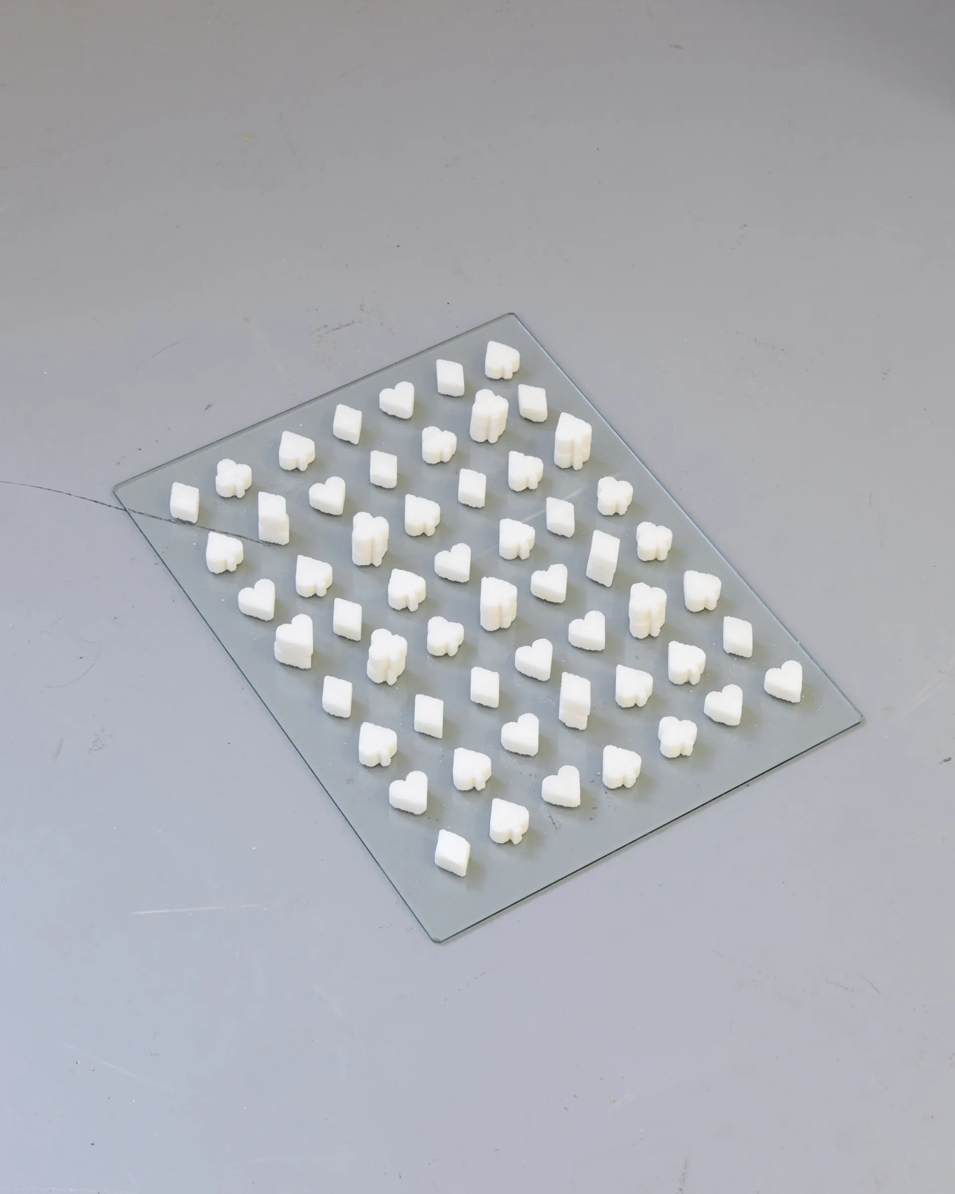 Markéta Slaná, Salt & Sugar, artwork , installation with sugar cubes