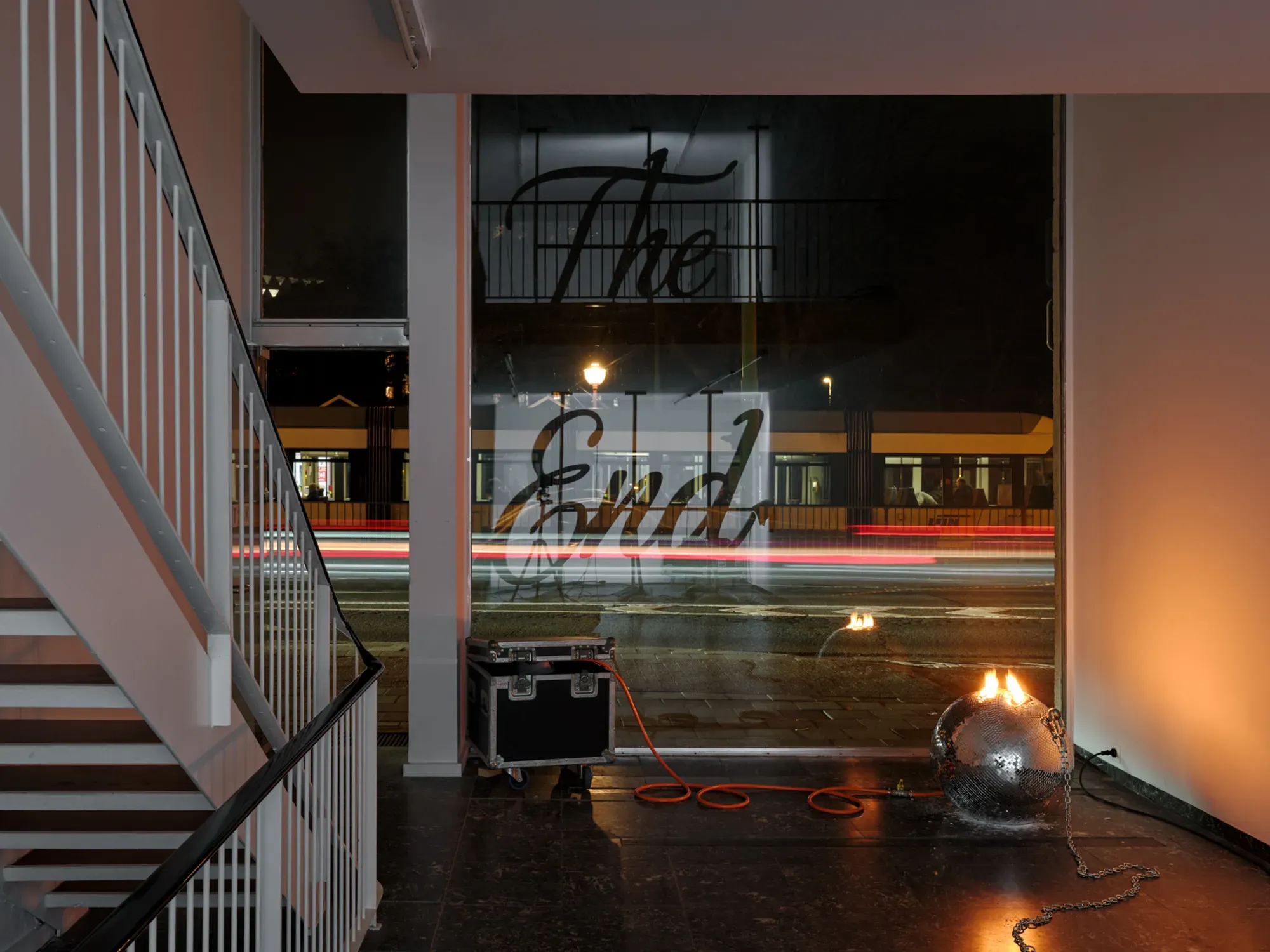 tick tack Antwerp installation view banks violette - Sound Work:&nbsp;Stephen O’Malley Curated by:&nbsp;Maria Abramenko