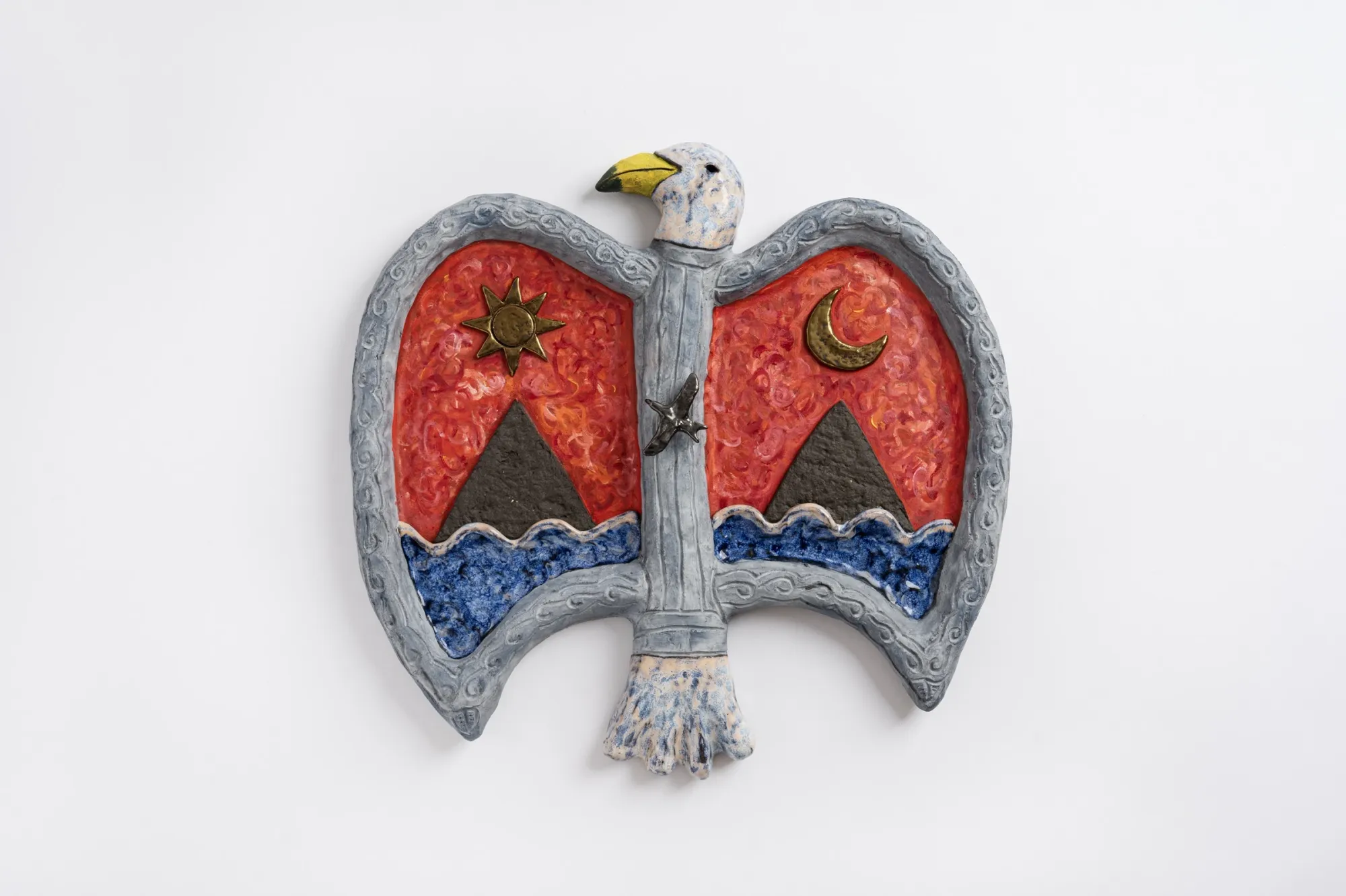 Jeyoon Ryu Seagull Crossing Between Two Islands ceramic sculpture bird with sun moon mountains sea glazed ceramic Kyoto