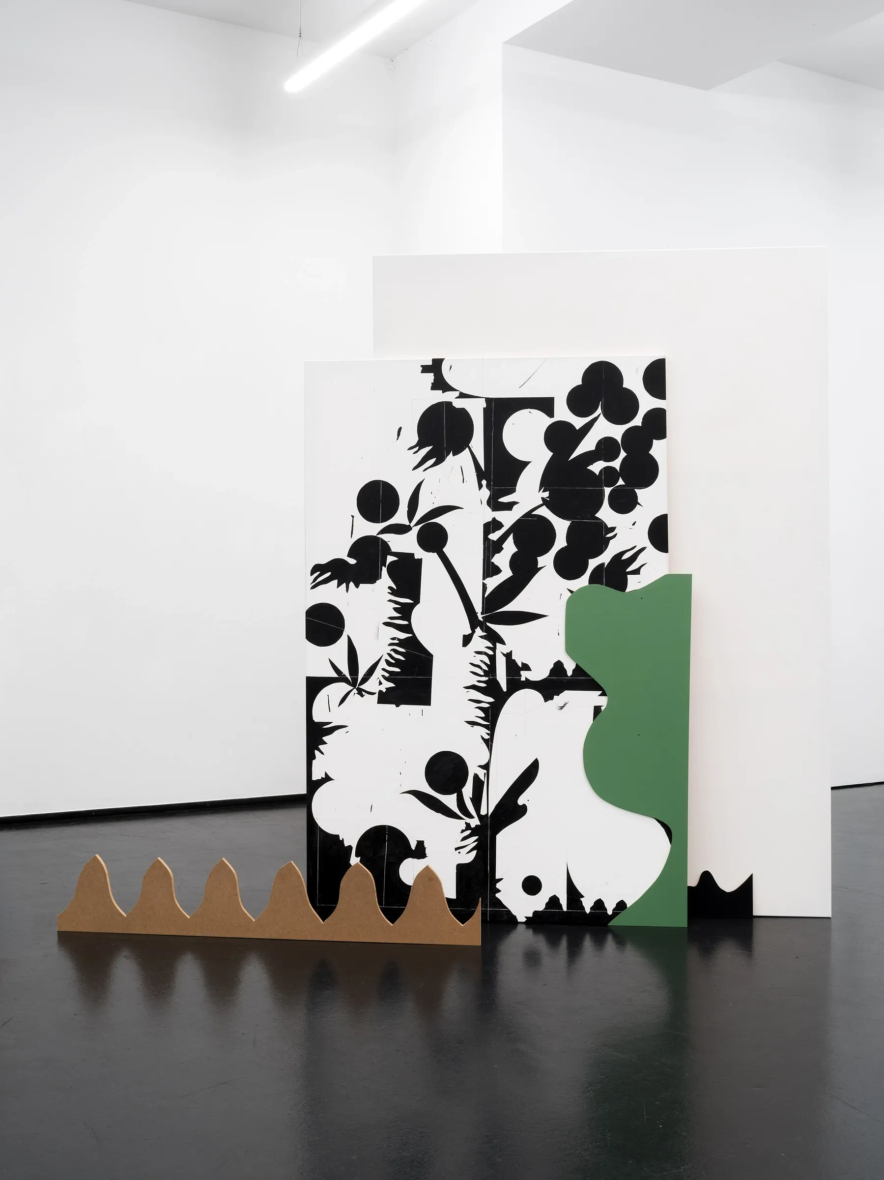 Jörg Reissner PARLAMENT detail panel JesuitenFoyer Vienna black white plant motifs green shape floor installation