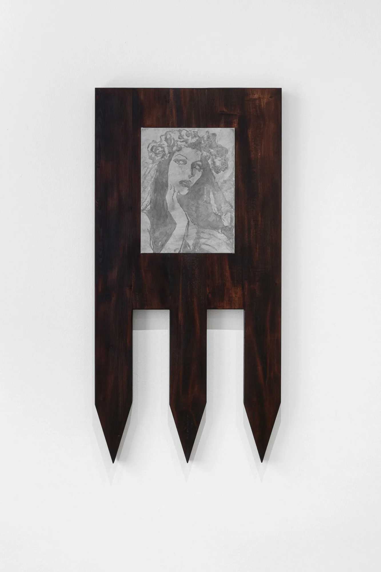 Tudor Ciurescu Prapor Vera Renczi ELEGIA at VUNU Vienna wooden prapor structure with monochrome portrait