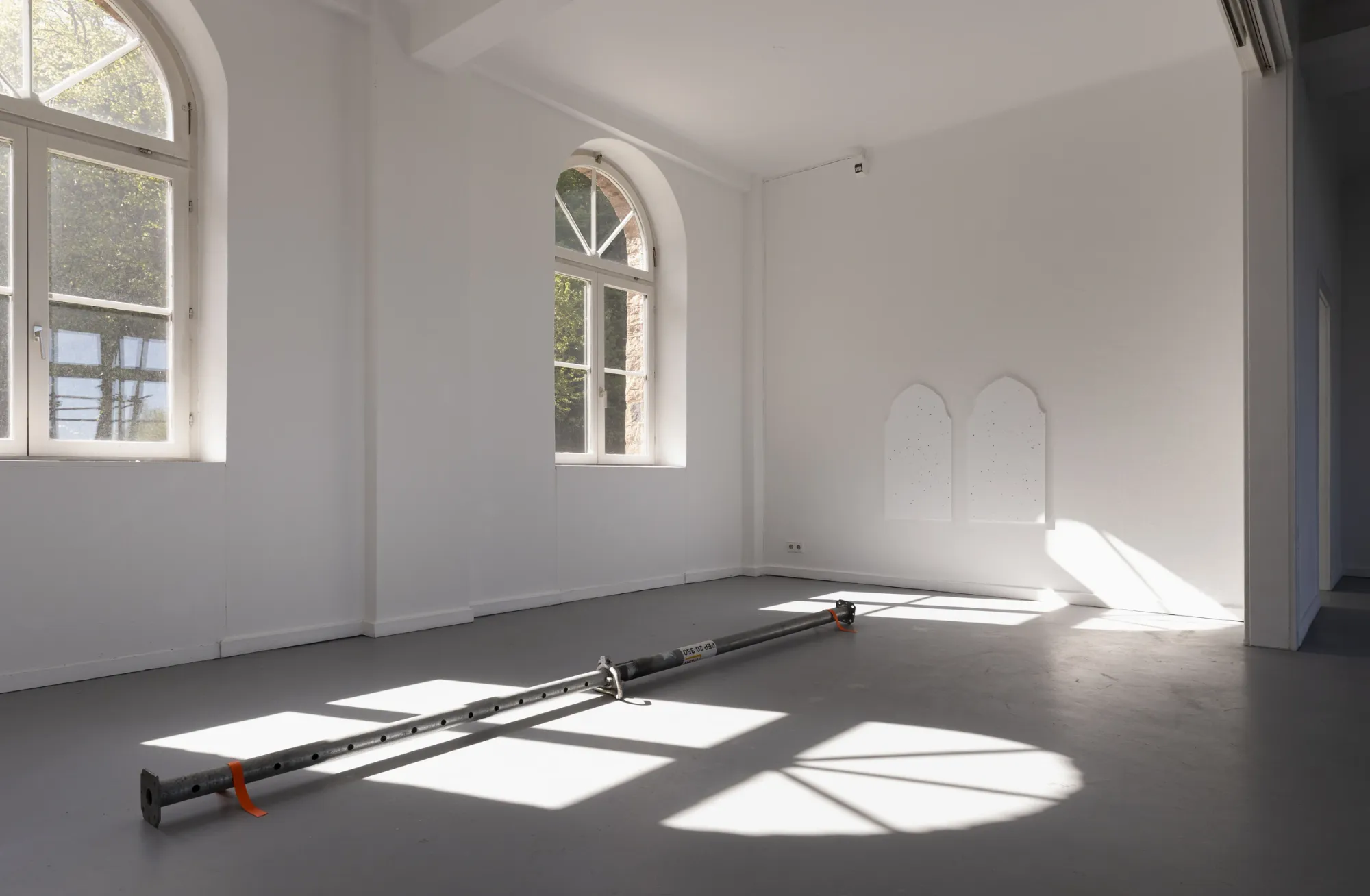 finja sander, installation view Kunstverein Wilhelmshöhe catapult contemporary exhibition submission