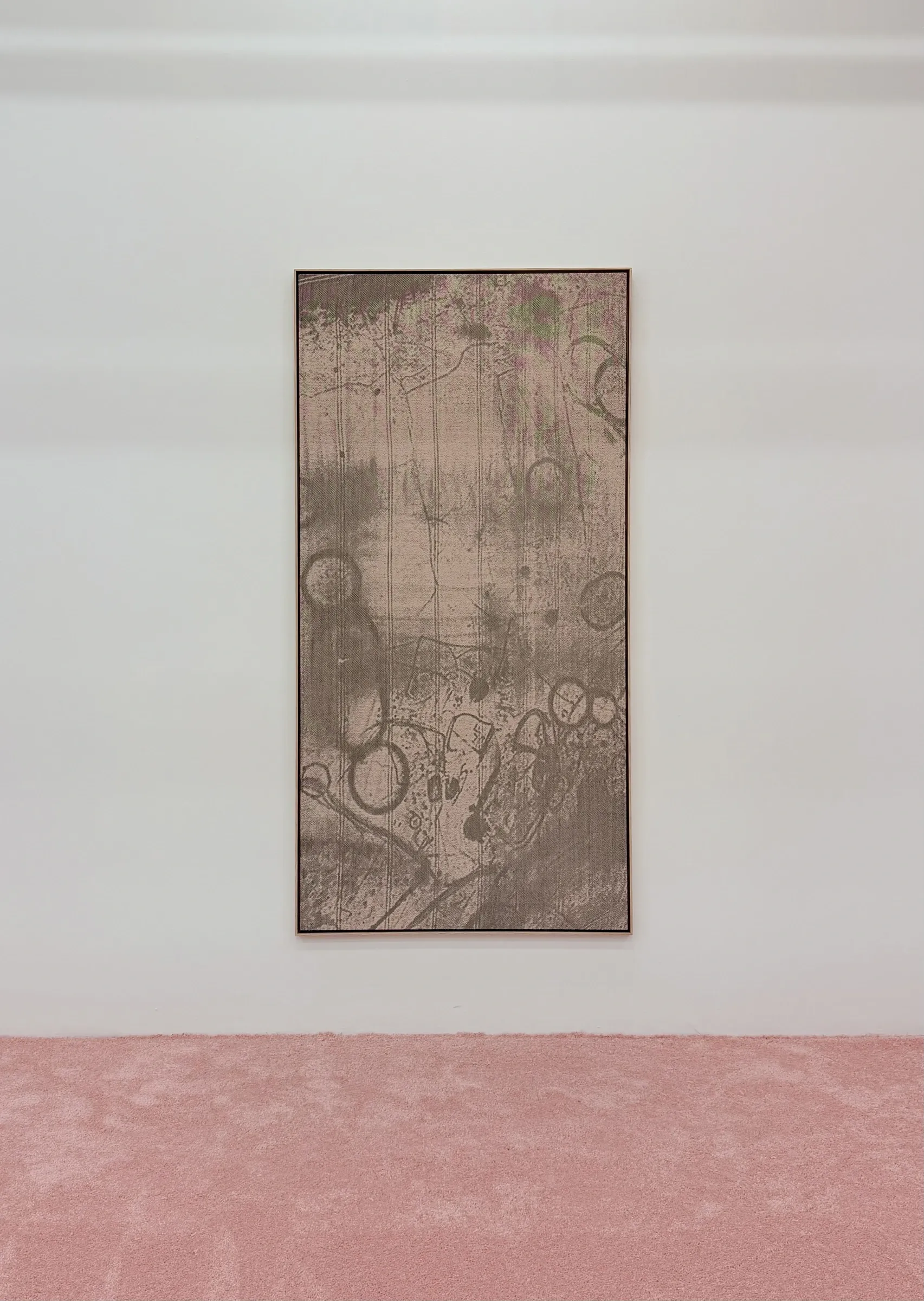 Patrick Bérubé, At the root of…, (Ce)pendant [(Now)ever], Musée d'art de Joliette, 2026, woven silk panel with faint branching image