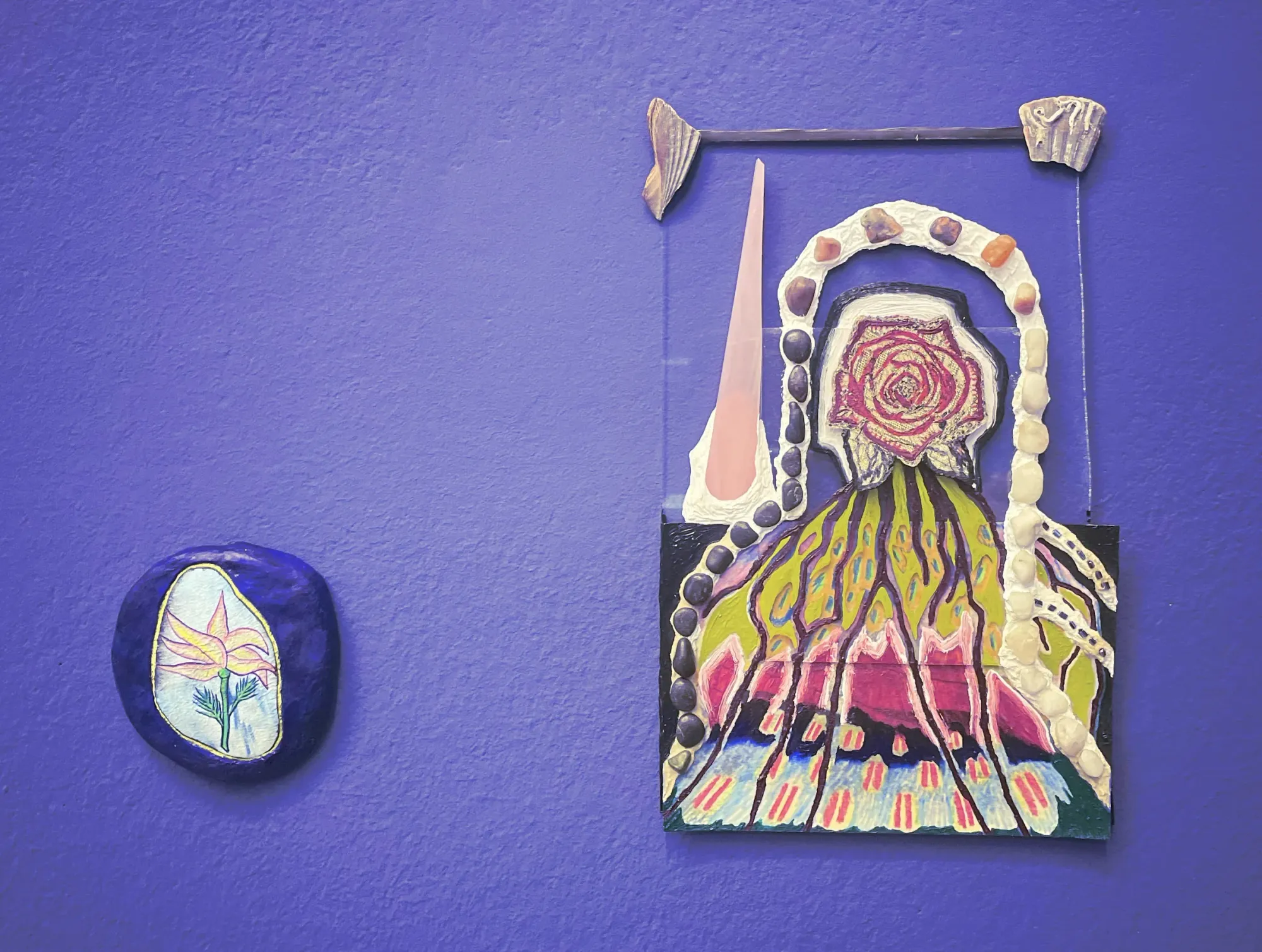 Vanja Krajnc, A Parable for Endings and Beginnings, rotor, Graz, 2026, glass objects and painting on purple gallery wall