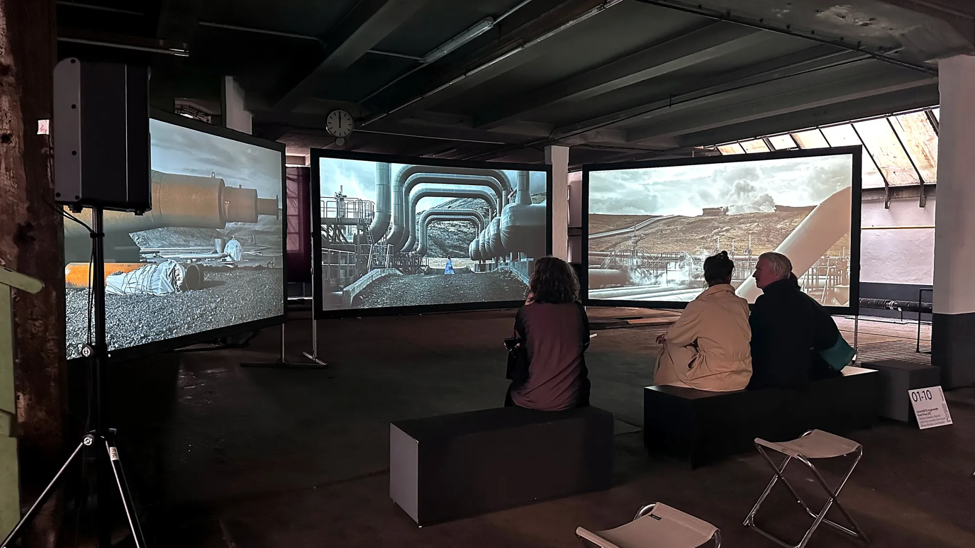 Astoria art show - Multi-screen installation by artists Nikolaus Gansterer, Mariella Greil, Victor Jaschke, Peter Kozek, Werner Moebius and Lucie Strecker, presented by the University of Applied Arts Vienna at Astoria Art Show Vienna 2026.