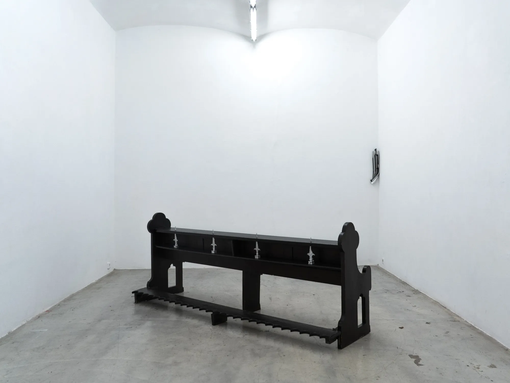 Leonie Holtkamp, PEW (Hostile Furniture-series); AUSGEWEIDET / GUTTED, WAF Gallery, catapult contemporary bench wood 