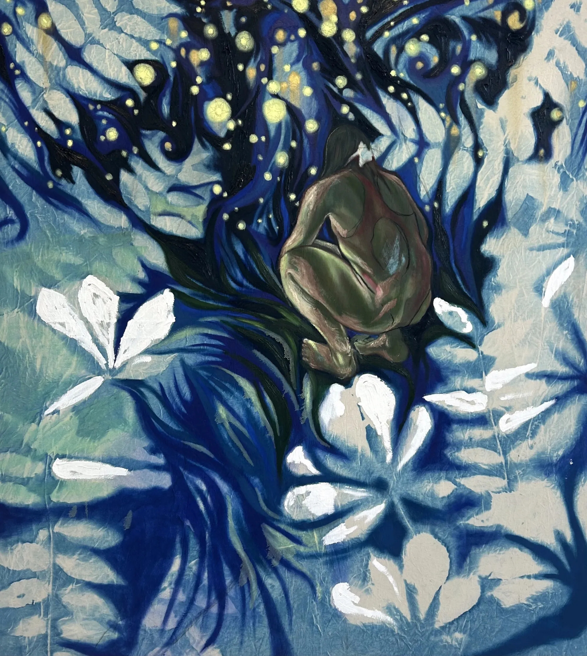 Exhibition review of Candy Bassas: dancing lights at Galerie Mellies, Detmold, 2026. Curled figure in deep blue cyanotype foliage with white leaves and yellow dots.
