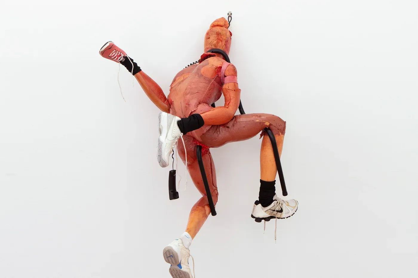 halle für kunst Steiermark new exhibition showcases Diego Bianchi with Errores Irreales - unreal errors Graz