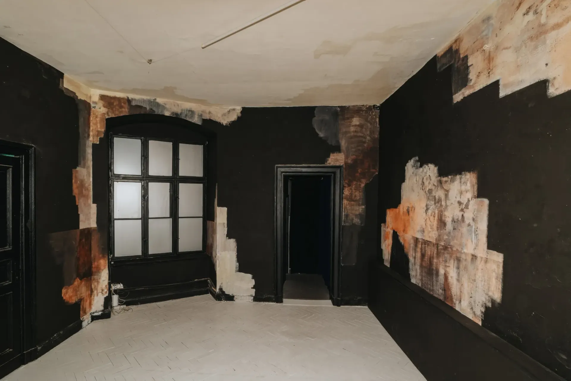 Paulina Semkowicz and the Afterlife of a Painted-Over Wall