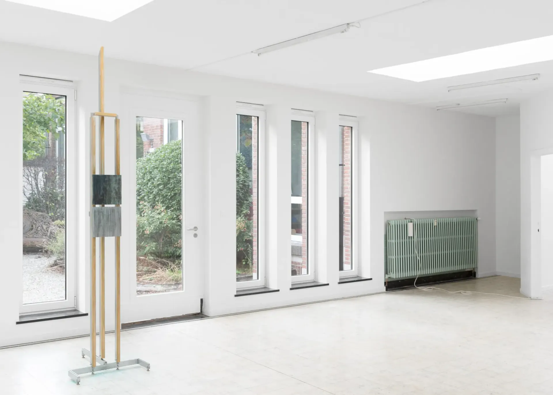 Exhibition review of Simon Bultynck: A. Aubry, A. Colin, P. Lippens, A. Oosterlinck, C. Wynants at CONVENT Space for Contemporary Art, Ghent, 2026.