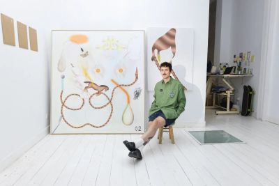 Portrait of artist David Oliver, known as Grip Face , artist spotlight by  Catapult Munchies Art Club