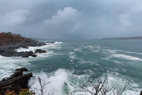 Worldbuilding vs Lore