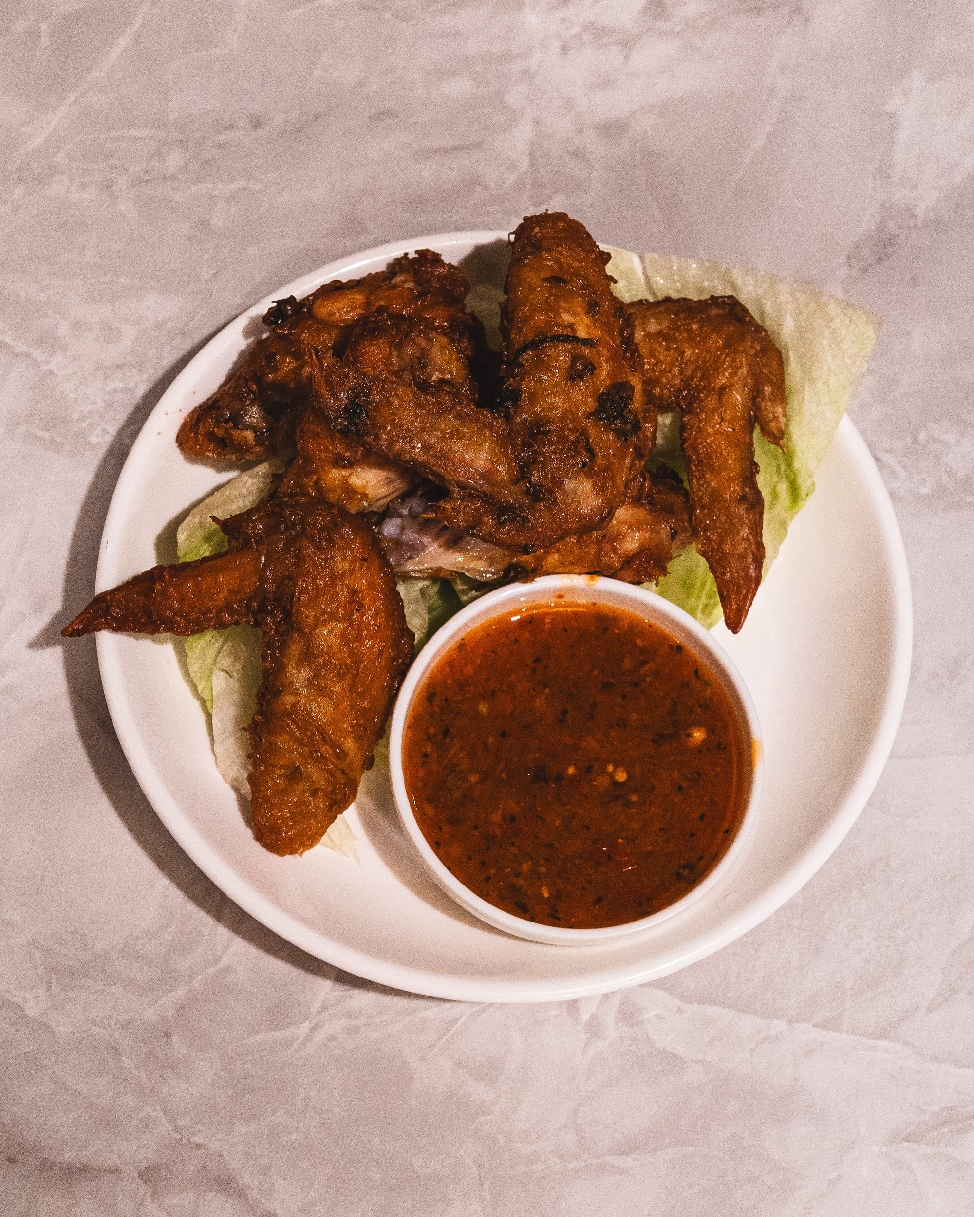 Close up of fried chicken wings