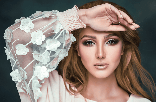 A Guide to Applying Liquid Bronzer Like a Pro