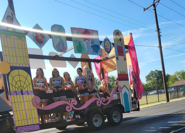 Forney High School Homecoming Parade Rolls Into Town October 4th