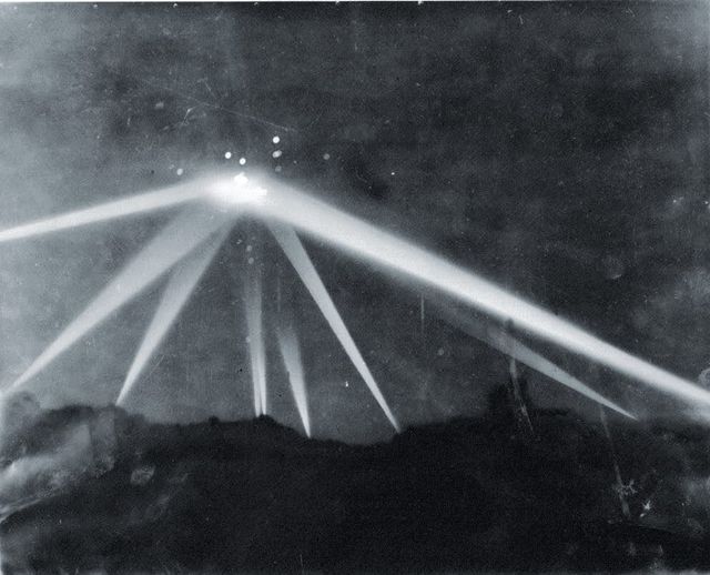 UFO Tech: Inside Alien Engineering, Area 51 Secrets, and the Science Behind the Sightings