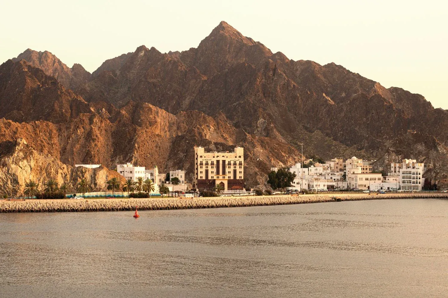 Muscat, Dubai, Oman