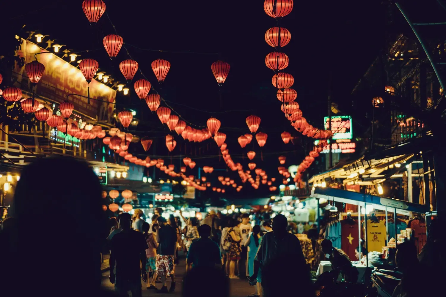 Night street market, Hoi An, Vietnam