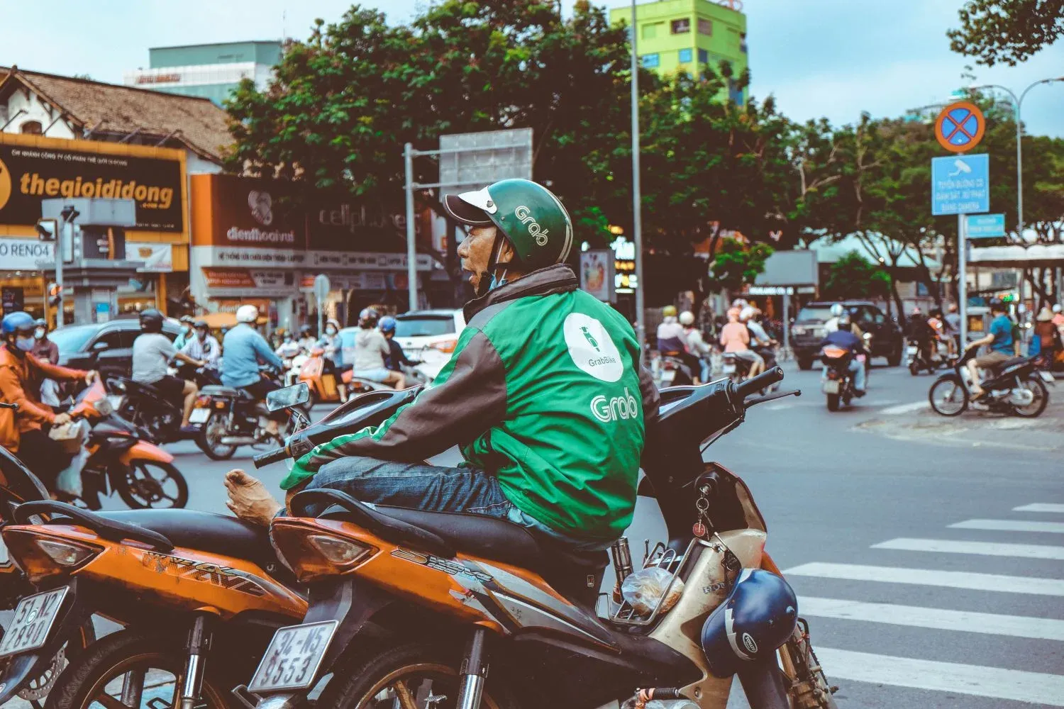 Motorbike rider, Bali