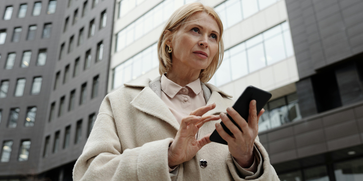 T-Mobile International Roaming: A Breakdown of Plans, Passes, Costs, and Alternatives