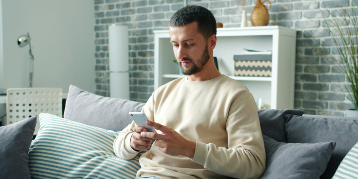 Will My Phone Work in New Zealand? What Travelers Often Miss