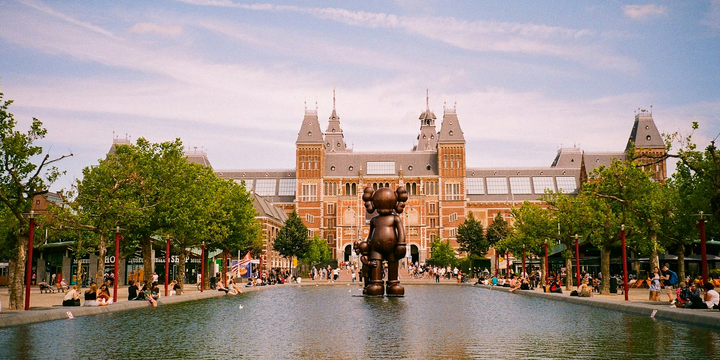 Best Time to Visit Amsterdam: Weather, Festivals & Crowds