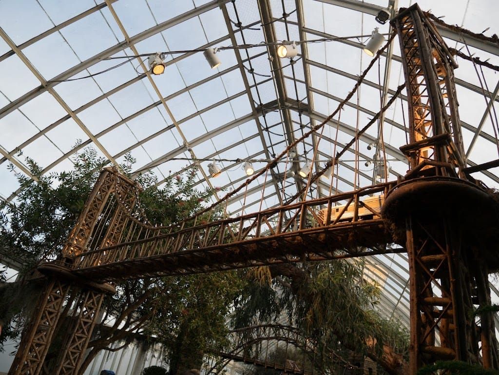 2Y3Ms The Train Show