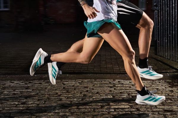 Adidas lanza las nuevas Adizero Boston 13