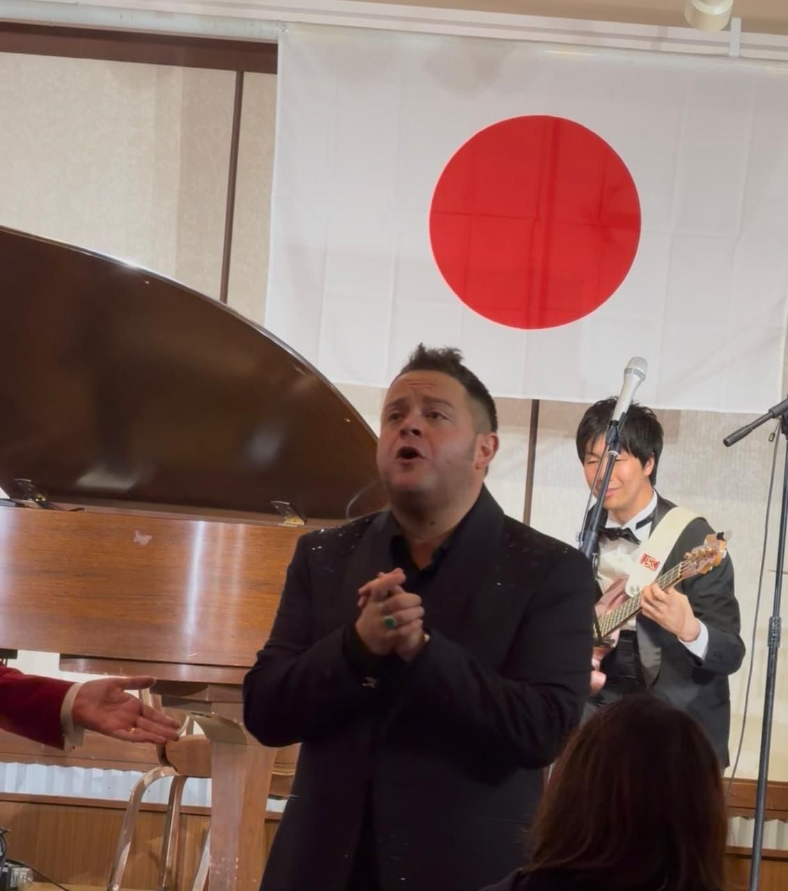 Rodrigo de la Cadena emociona a Japón y fortalece el bolero como puente cultural entre naciones