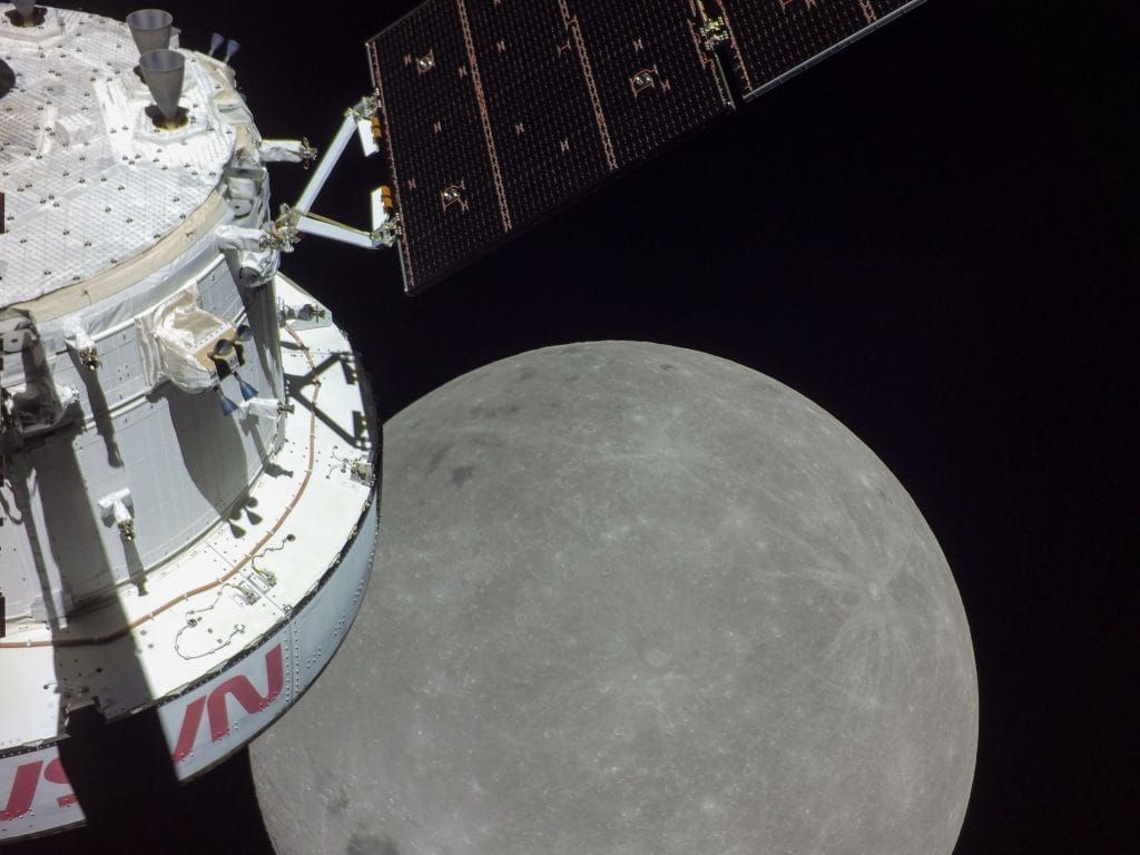 Artemis II rompe  récord del Apolo 13 y es ahora la misión tripulada más alejada de la Tierra