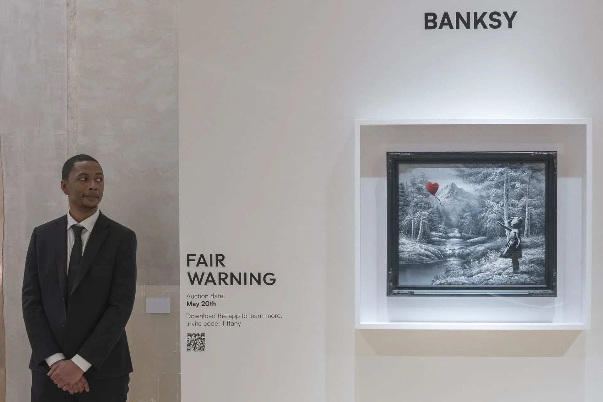 La obra 'Niña con globo', de Banksy, vendida por 17.9 millones de dólares en Nueva York